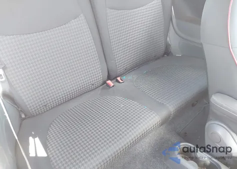 2019 Fiat 500 Pop из США, поврежденный, VIN 3C3CFFKH1KT686352